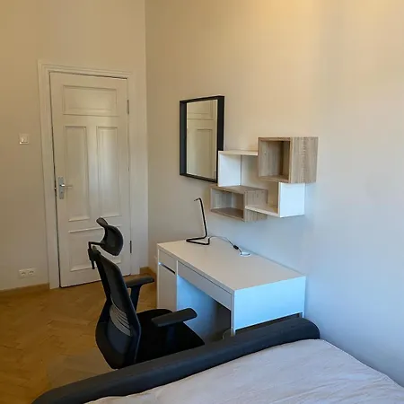 Apartamento Elegant 3br-85m2 Center Riga